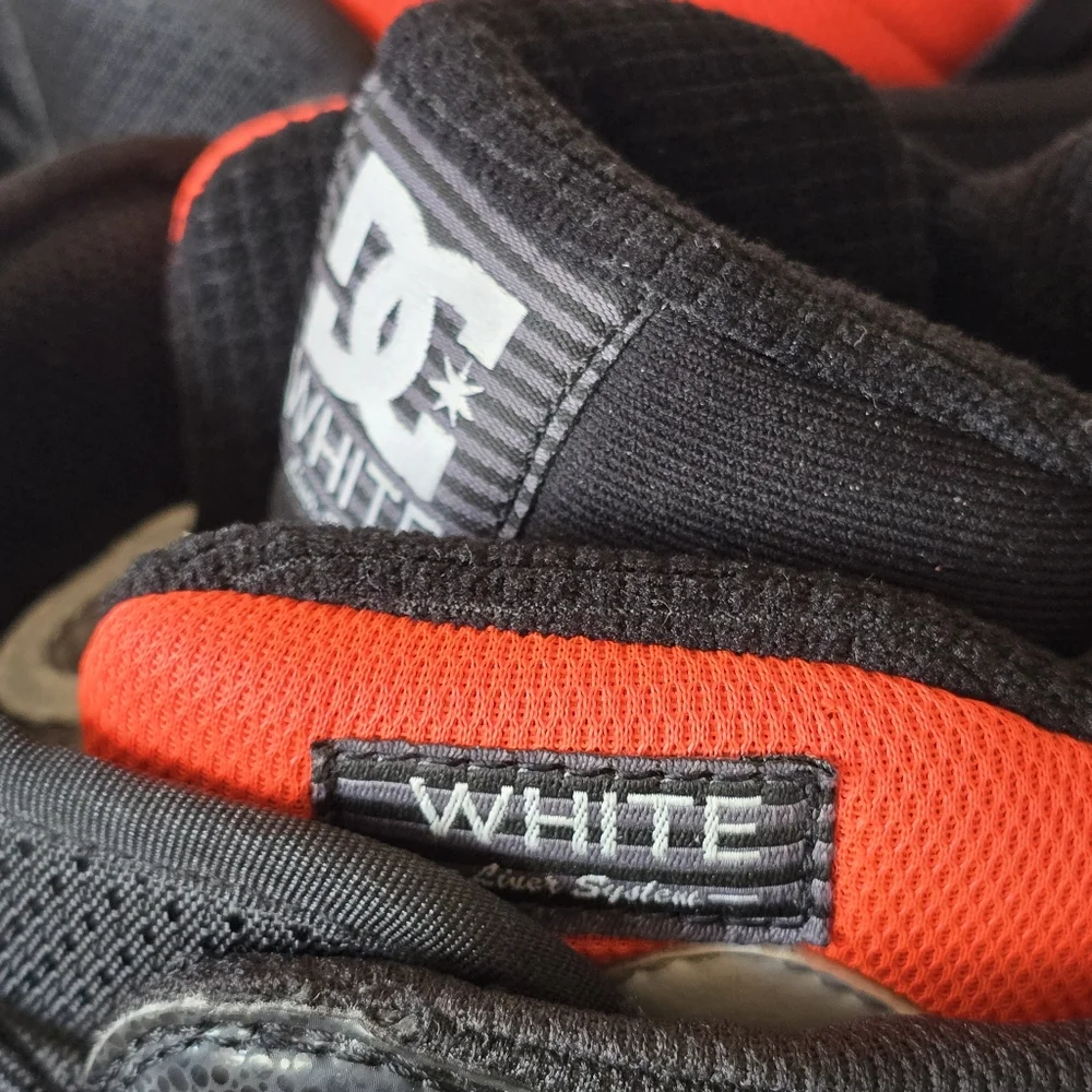 DC Snowboard Boots | Quilted Winter Snow Boots | Unisex Size 7